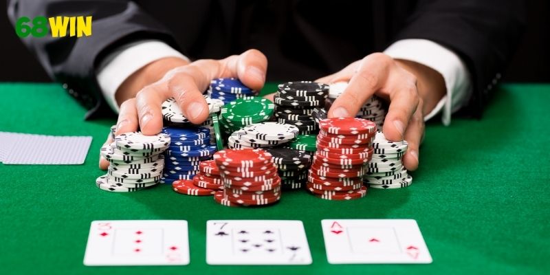 Bluff và Semi-Bluff tạo nên những Pot khổng lồ